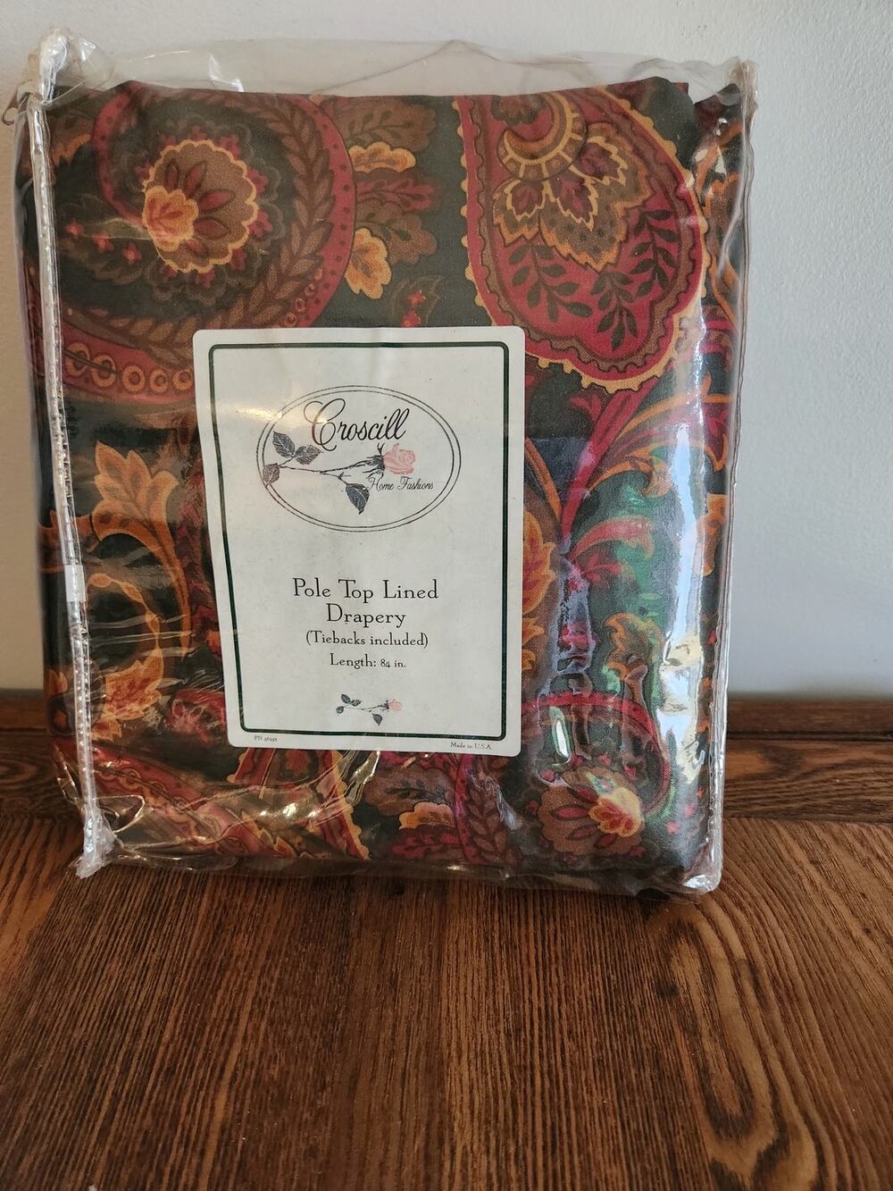 The Croscill "Derby" Style Pole Top Paisley Drapery 100x84" NIP